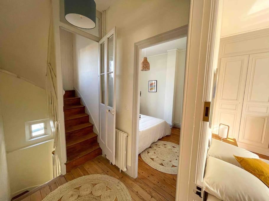 4 Chambres - Grande Maison - Parking - Jardin Amiens Eksteriør bilde