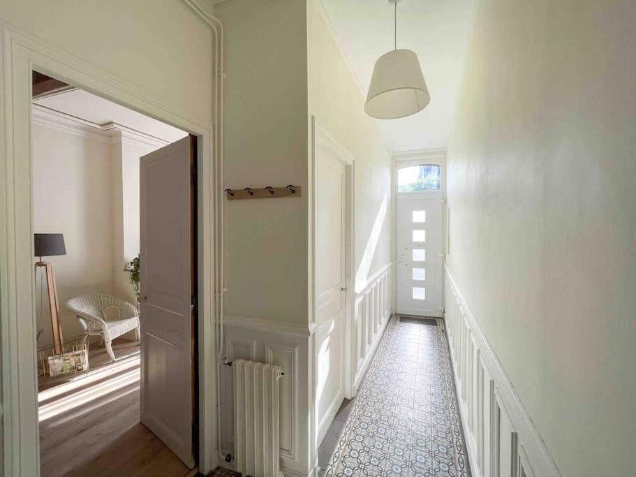4 Chambres - Grande Maison - Parking - Jardin Amiens Eksteriør bilde