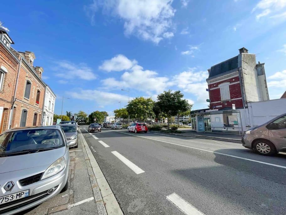 4 Chambres - Grande Maison - Parking - Jardin Amiens Eksteriør bilde