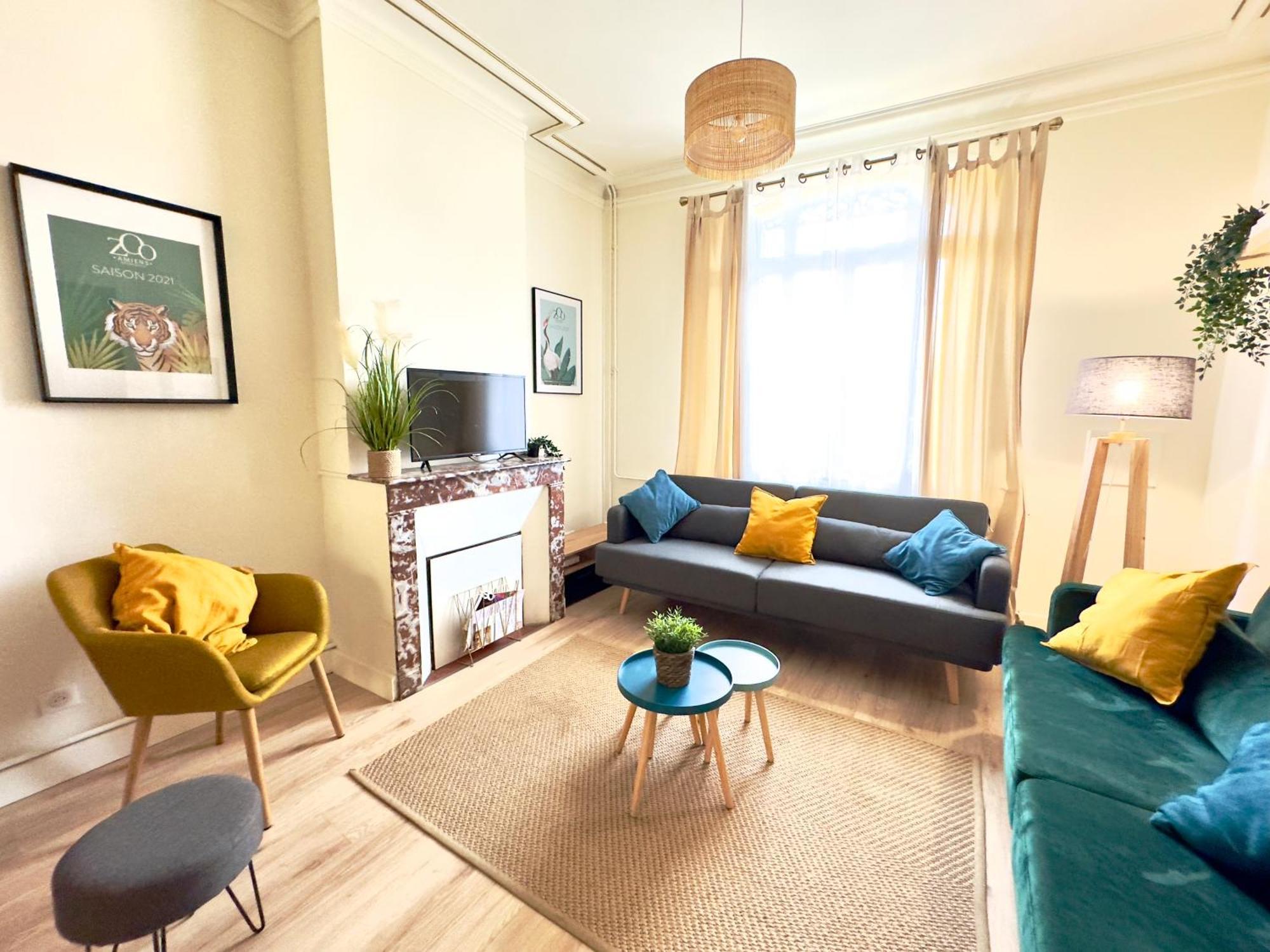4 Chambres - Grande Maison - Parking - Jardin Amiens Eksteriør bilde