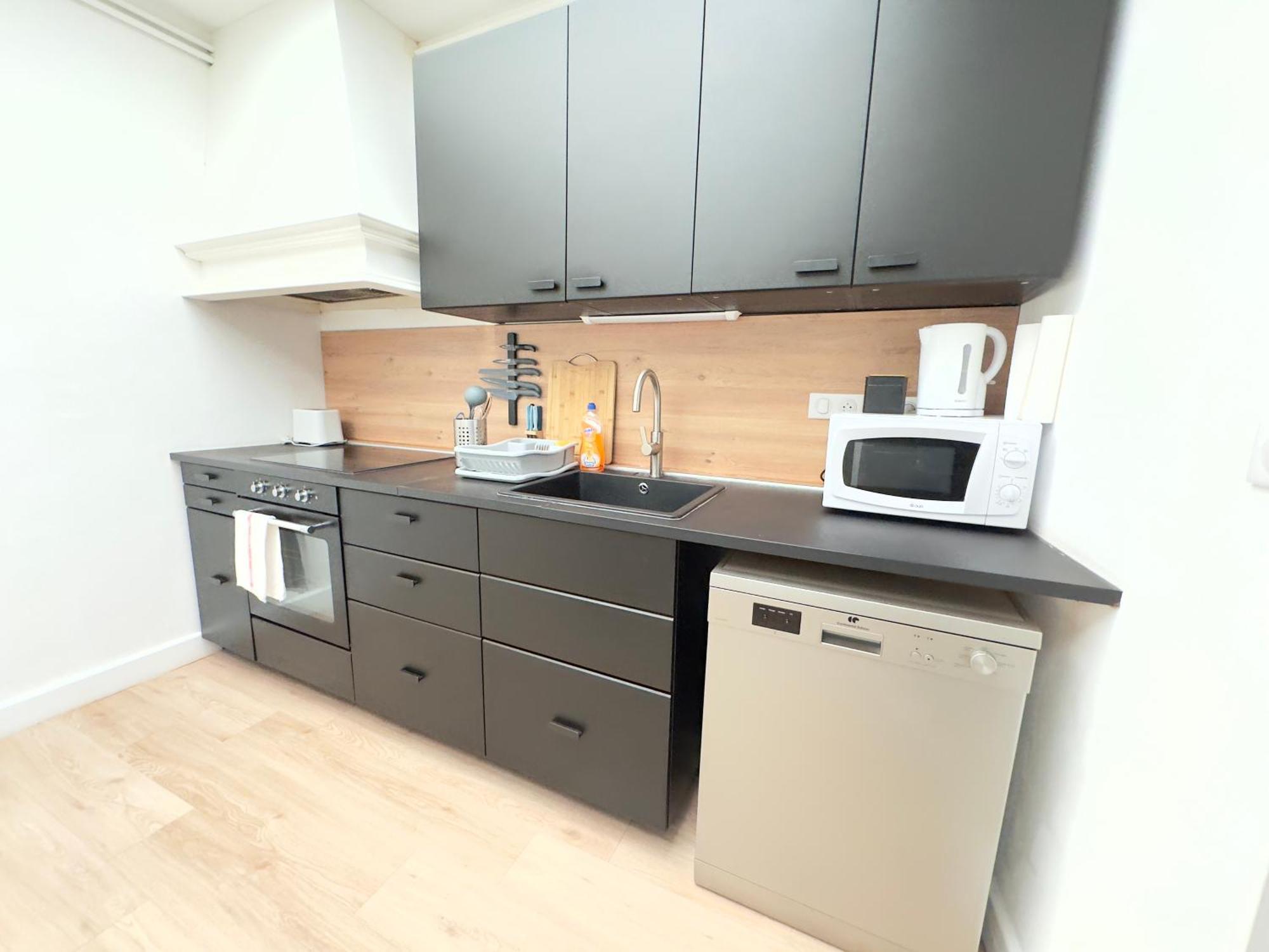 4 Chambres - Grande Maison - Parking - Jardin Amiens Eksteriør bilde
